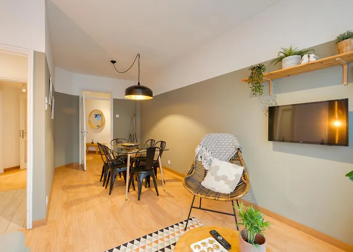 Da'home - Marques Lovely 2bd * Porto