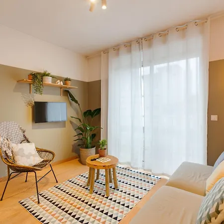 Da'home - Marques Lovely 2bd Апартаменты *